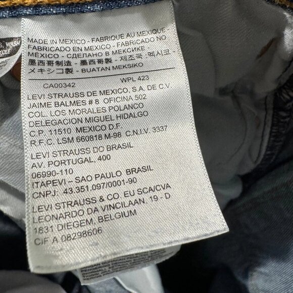 Levi’s Men’s 501 Denim 100% Cotton Straight Button Fly Distressed Blue Jeans 38 - Picture 10 of 10